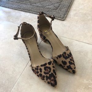 NEW Leopard Heels Size 6